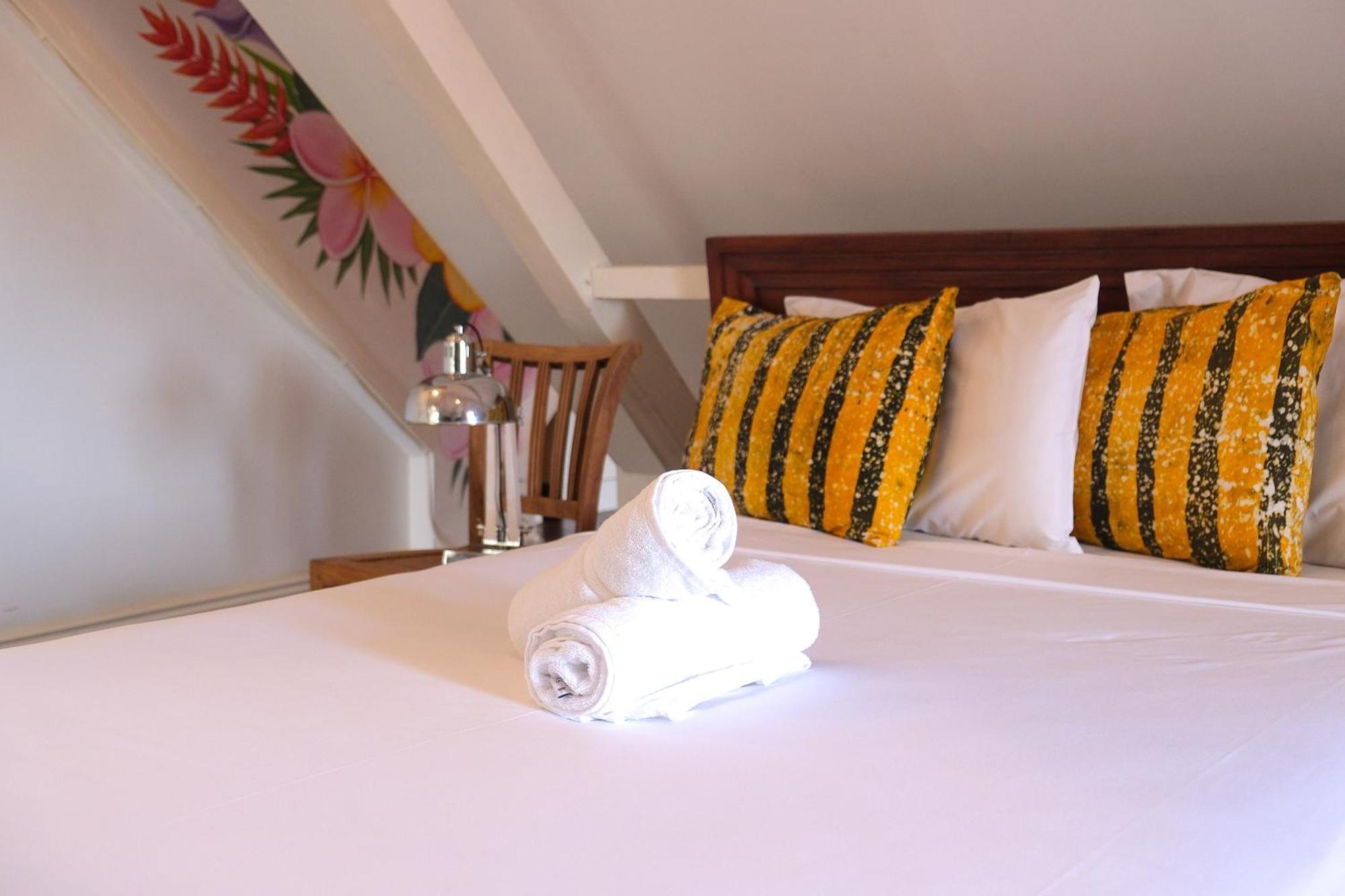 Bario Hotel يلمستاد الغرفة الصورة